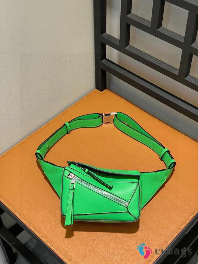 Loewe Mini Puzzle Bumbag In Green 12x18x8cm - 1