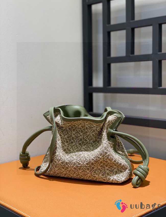 Loewe Flamanco In Green 30x24.5x10cm  - 1