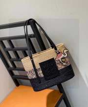 Loewe Shigra Basket In Black 26x22x10cm - 1