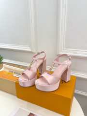 Louis Vuitton high-heeled sandals in light pink 11cm - 4