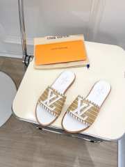 Louis Vuitton Slippers In White - 4