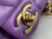 Chanel flap bag with gold hardware in purple 17cm - 2