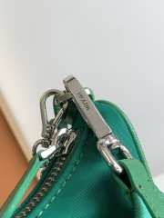 Prada nylon hobo with silver buckle in green 22x12x6cm - 2