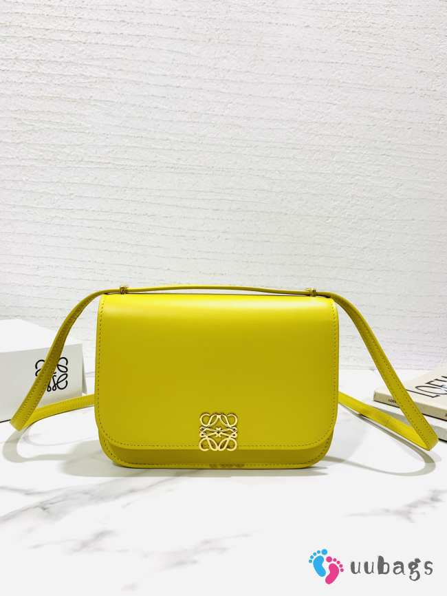 Loewe Goya Leather In Yellow 19x6x13.5cm - 1