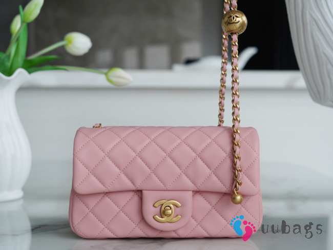 Chanel mini flap bag in pink 13x20x7cm - 1