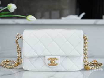 Chanel 22A Mini Flap Bag With Gold Buckle 14×21×6.5cm