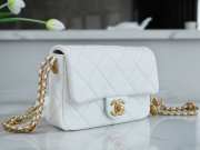 Chanel 22A Mini Flap Bag With Gold Buckle 14×21×6.5cm - 2