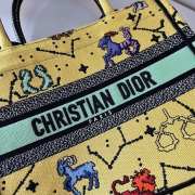 Dior Book Tote Yellow Embroided Bag 26.5cm - 2