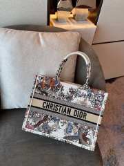 Dior Book Tote 009 36.5cm - 1