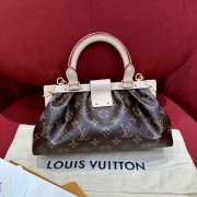 Louis Vuitton Monogram Clutch 28x14x10cm - 2