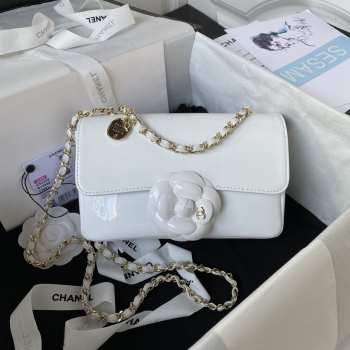 Chanel flap bag with gold buckle in white 20cm