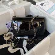 Chanel flap bag with gold buckle in black 20cm - 5