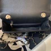 Chanel flap bag with gold buckle in black 20cm - 3