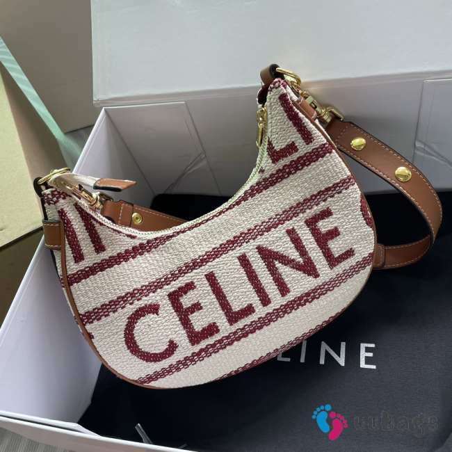 Celine shoulder bag 3988 in red 24x13cm - 1