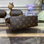 Louis Vuitton Locky BB Monogram In Brown 20x16x7.5cm - 4