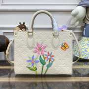 Louis Vuitton M21732 Onthego In White 25x19x11.5cm - 1