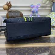 Louis Vuitton M21732 Onthego In Black 25x19x11.5cm - 2