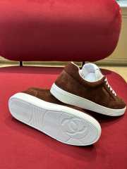 Chanel 23A Sneaker In Brown - 3