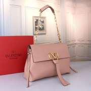 Valentino Garavani Vring In Pink With Gold Buckle 30x22x12cm - 6