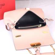 Valentino Garavani Vring In Pink With Gold Buckle 30x22x12cm - 2