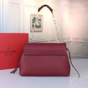 Valentino Garavani Vring In Red With Gold Buckle 30x22x12cm - 2