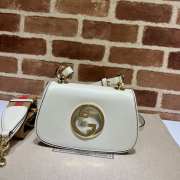 Gucci Blondie Medium Shoulder Bag In White 22x13x5.5cm - 1