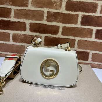 Gucci Blondie Medium Shoulder Bag In White 22x13x5.5cm