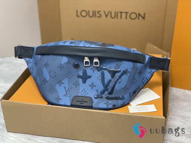 Louis Vuitton M22576 Discovery Belt Bag In Blue 44x15x9cm - 1