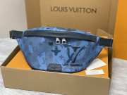 Louis Vuitton M22576 Discovery Belt Bag In Blue 44x15x9cm - 1