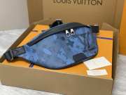 Louis Vuitton M22576 Discovery Belt Bag In Blue 44x15x9cm - 4