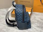 Louis Vuitton M46557 Discovery Backpack In Blue 29x38x20cm - 5