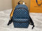 Louis Vuitton M46557 Discovery Backpack In Blue 29x38x20cm - 3