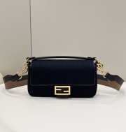 Fendi Baguette Black 0159A 27×6×14cm - 1