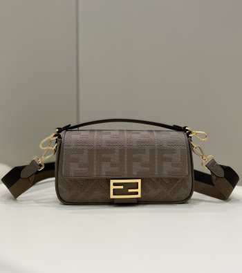 Fendi Baguette Dark Brown 0159A 27×6×14cm