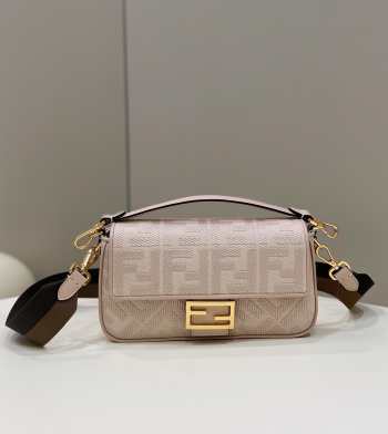 Fendi Baguette Beige 0159A 27×6×14cm