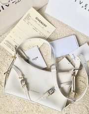 Givenchy small bag in white 24x18x3.5cm - 1