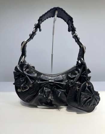 Balenciaga Le Cagole 23ss In Black 26x16x8cm