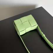 Bottega Veneta Mini Cassette Bag In Light Green 12x8x4cm - 2