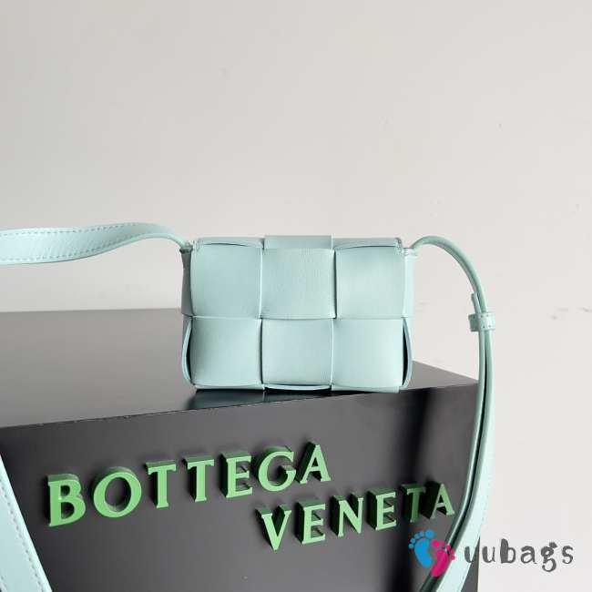 Bottega Veneta Mini Cassette Bag In Mint 12x8x4cm - 1