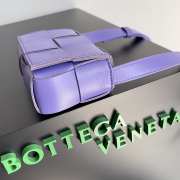 Bottega Veneta Mini Cassette Bag In Purple 12x8x4cm - 3