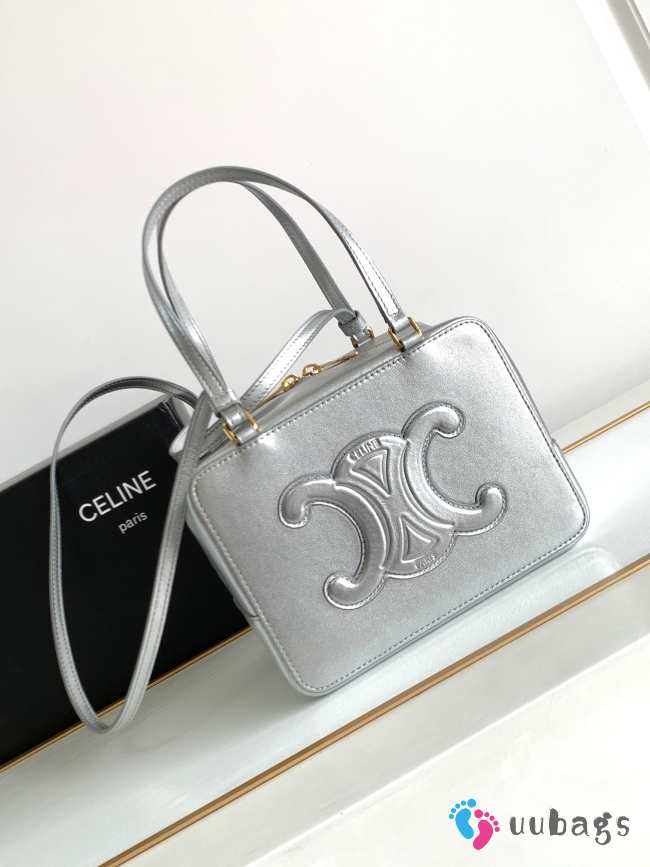 Celine folded cube in silver 20x15x13cm - 1