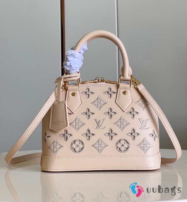 Louis Vuitton M91606 Alma BB In Beige 23.5x17.5x11.5cm - 1