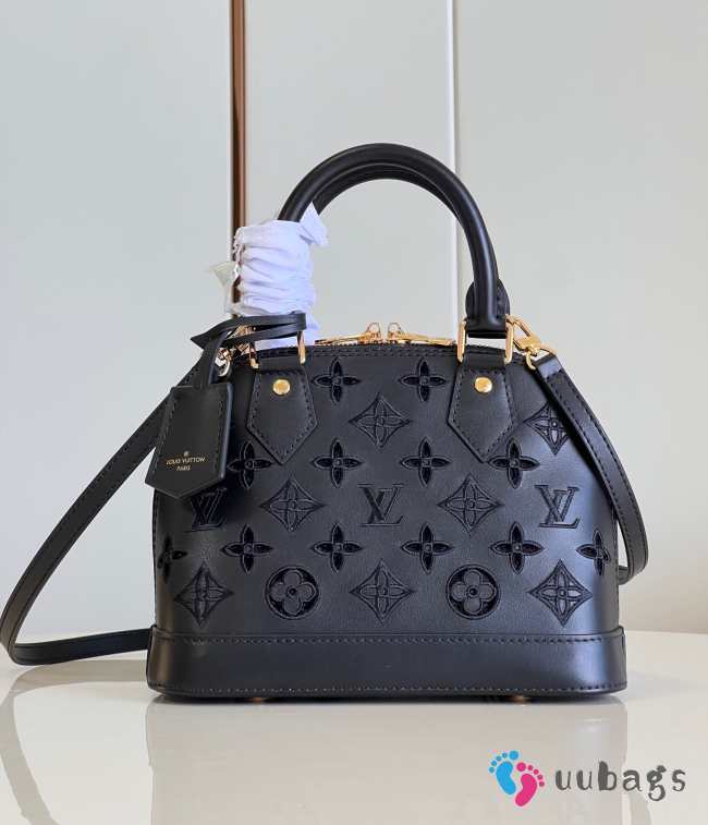 Louis Vuitton M91606 Alma BB In Black 23.5x17.5x11.5cm - 1