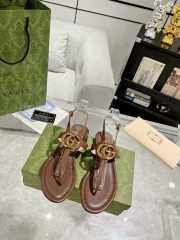 Gucci slipper in brown - 1