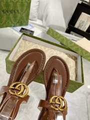 Gucci slipper in brown - 2