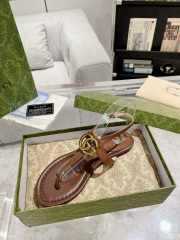 Gucci slipper in brown - 5