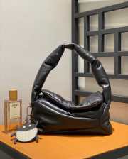 Loewe hobo bag in black 31x16x15cm - 1