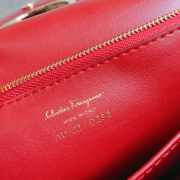 Ferragamo Gancini bag in red 21x14x5cm - 4