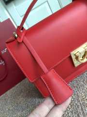 Ferragamo Gancini bag in red 24.5x7x15.5cm - 5