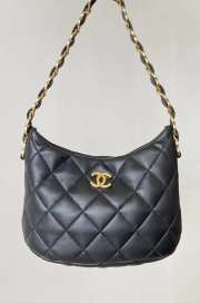 Chanel 22K Hobo With Gold Buckle In Black 17.5x24x6cm - 1